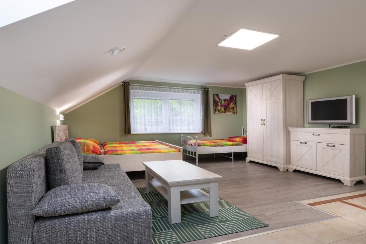 Liptovský Mikuláš Apartmany Restart - Arestart Sk מראה חיצוני תמונה